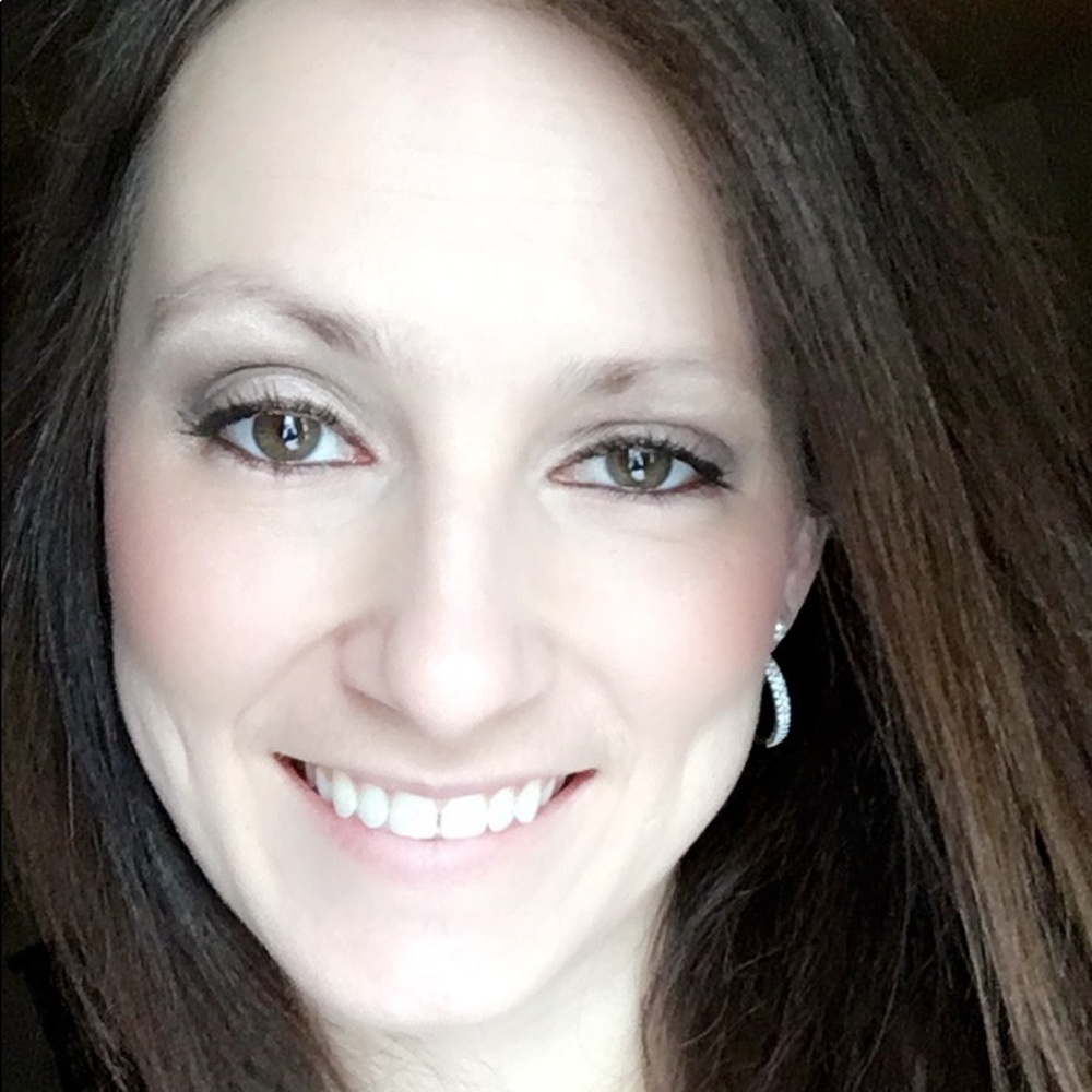 Meet your Posher, Tami